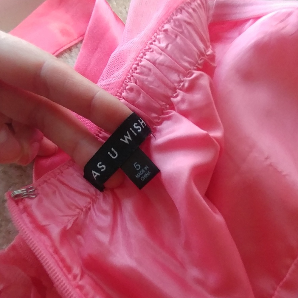 Prom dress - Picture 3 of 4